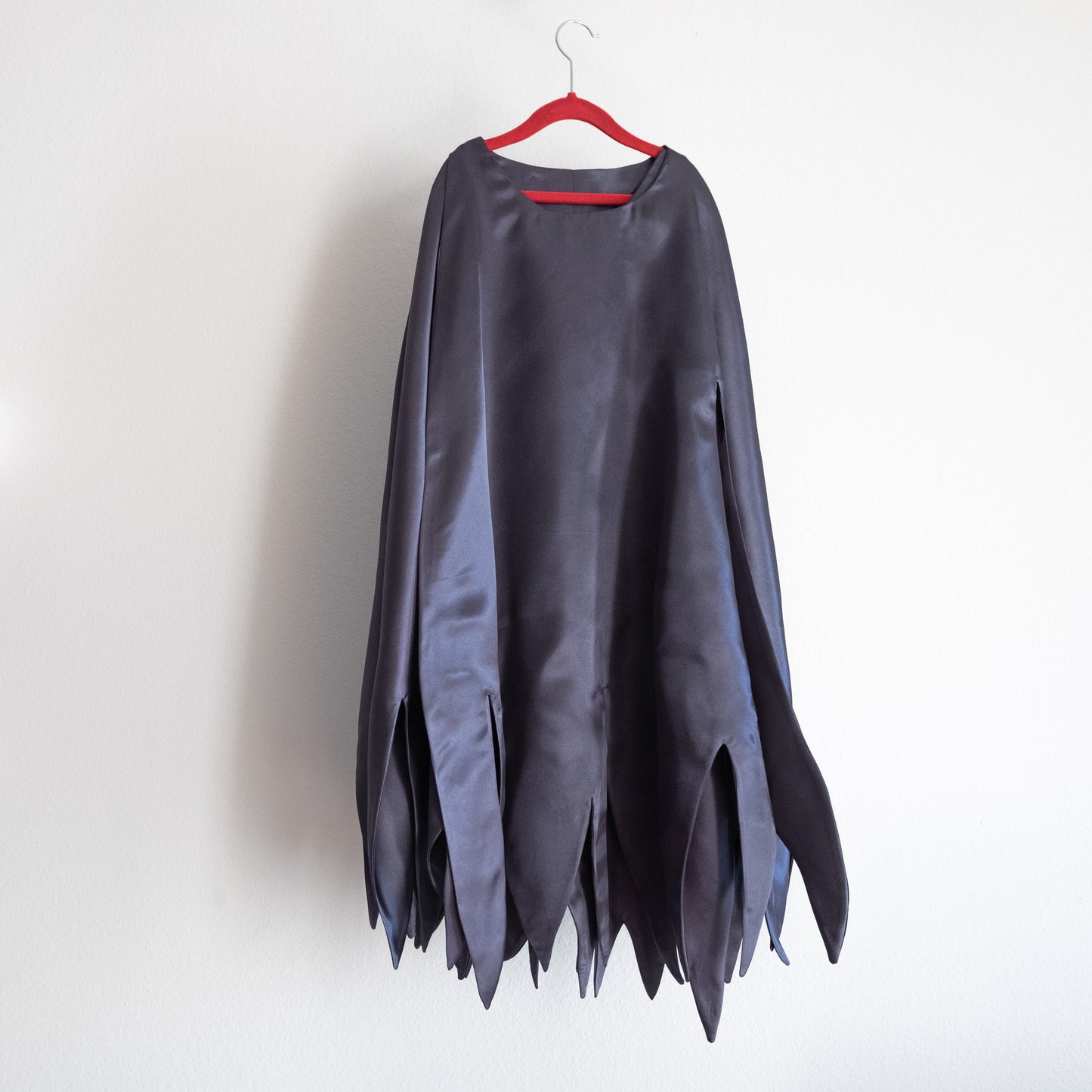 Hollow Knight gray cloak cosplay for teens and adults